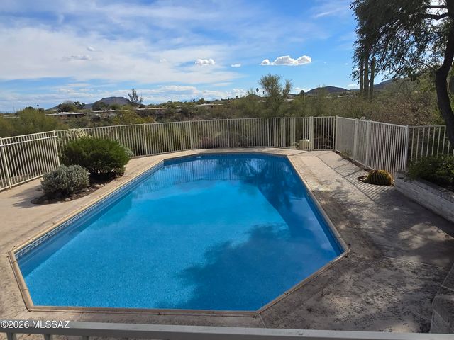 2626 N Grannen Road, Tucson, AZ 85745