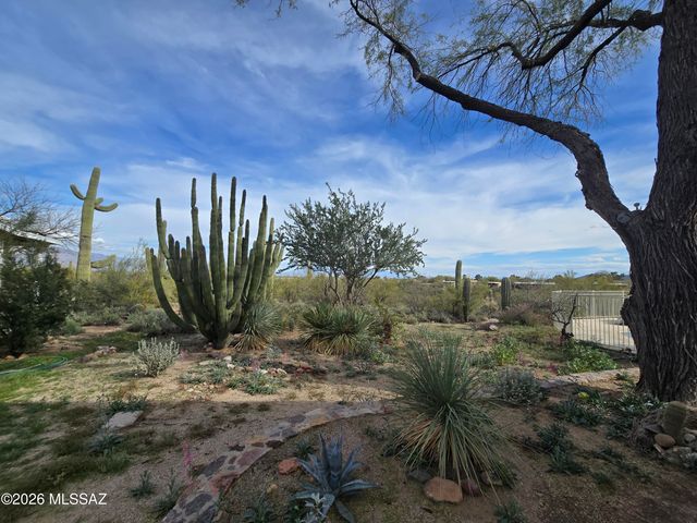 2626 N Grannen Road, Tucson, AZ 85745