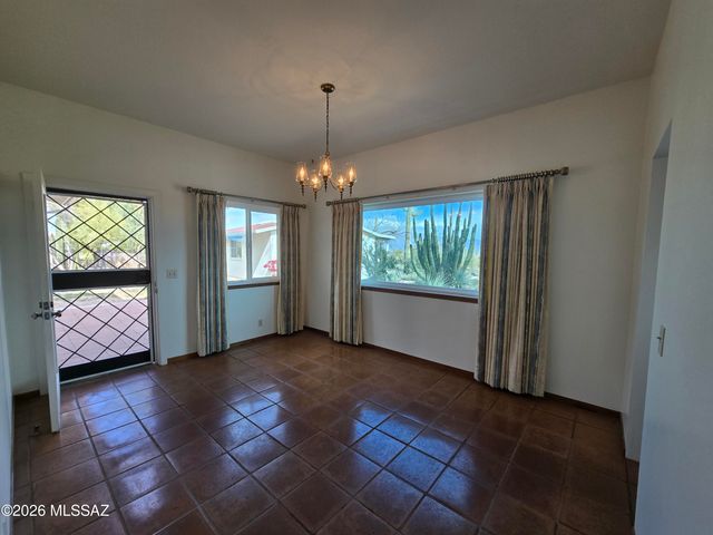 2626 N Grannen Road, Tucson, AZ 85745