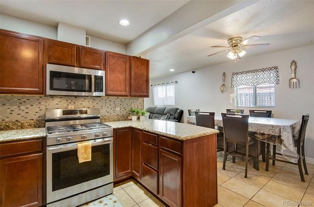 850 Peoria Street, Aurora, CO 80011