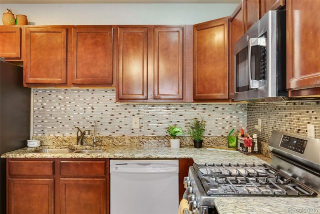 850 Peoria Street, Aurora, CO 80011