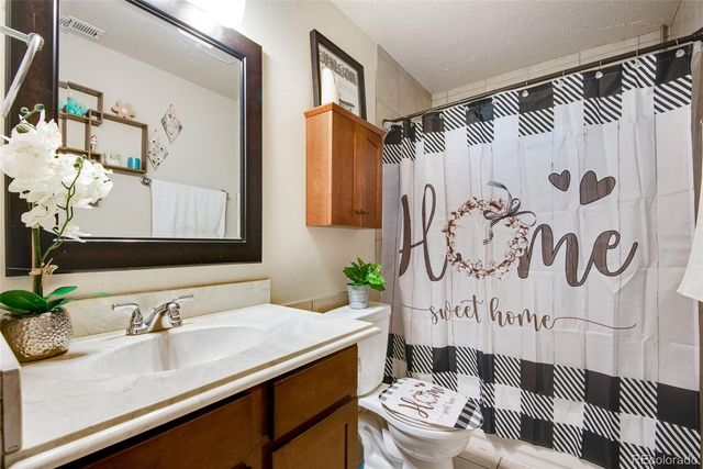 850 Peoria Street, Aurora, CO 80011