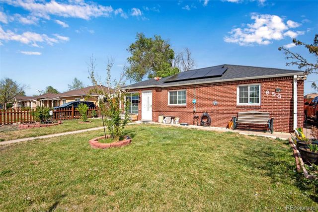 850 Peoria Street, Aurora, CO 80011