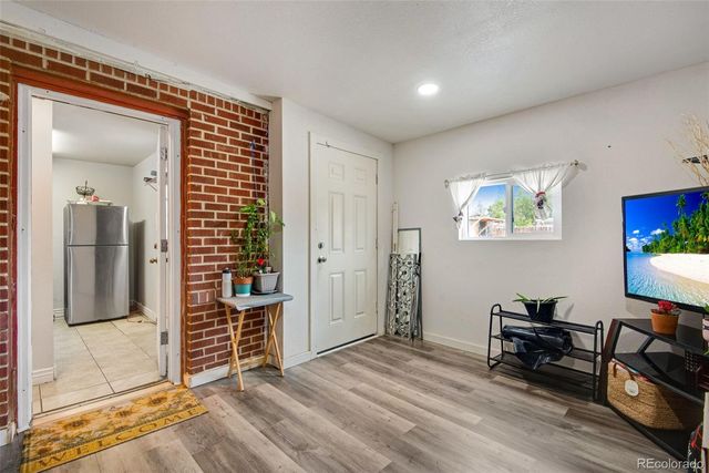 850 Peoria Street, Aurora, CO 80011
