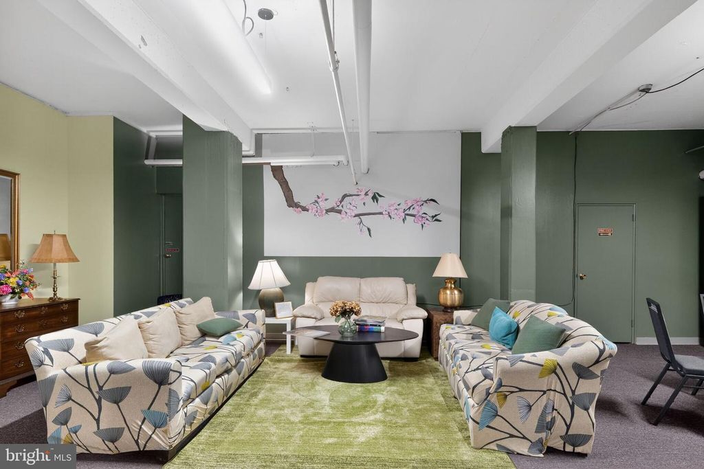 Image 28 of property listing at 3601 GREENWAY #507, Baltimore, MD 21218