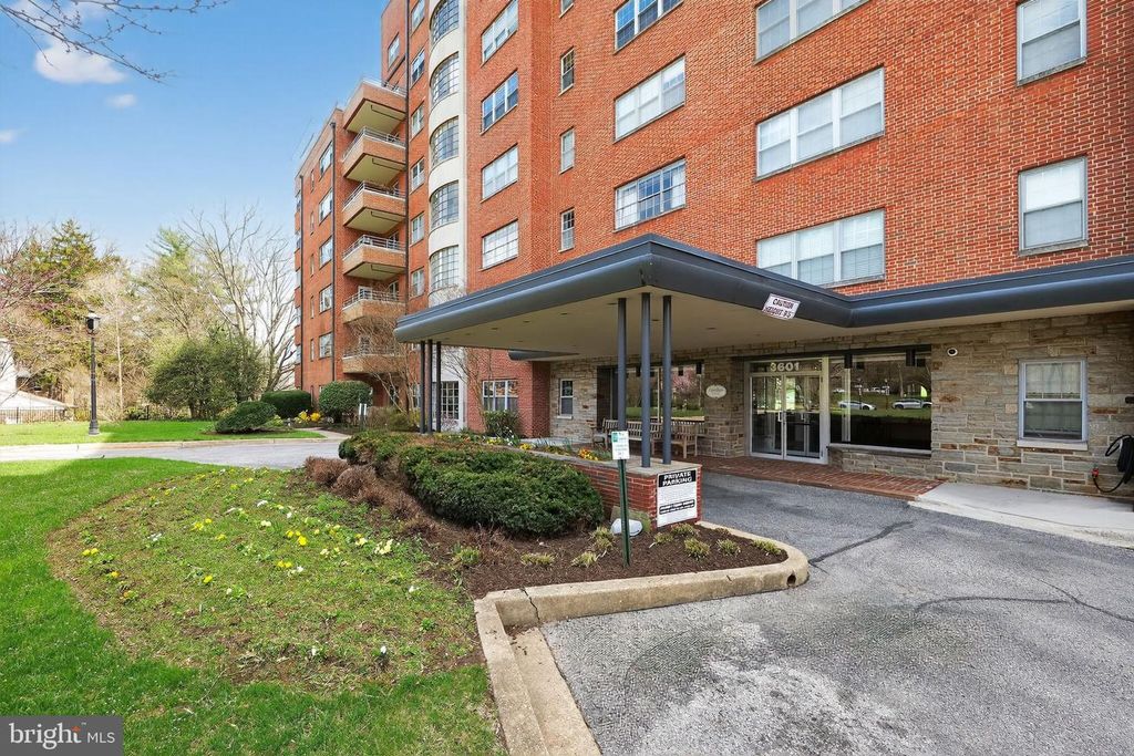 Image 35 of property listing at 3601 GREENWAY #507, Baltimore, MD 21218