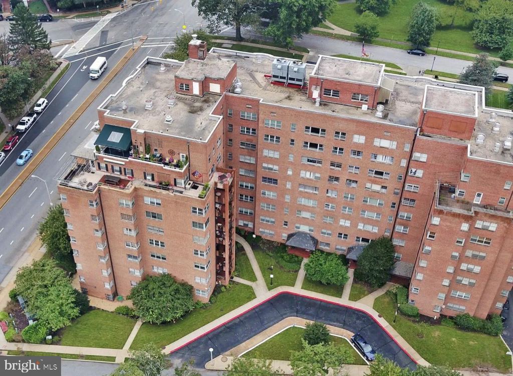 Image 39 of property listing at 3601 GREENWAY #507, Baltimore, MD 21218