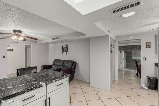 3836 W ROYAL PALM Road, Phoenix, AZ 85051