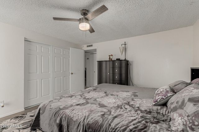 3836 W ROYAL PALM Road, Phoenix, AZ 85051