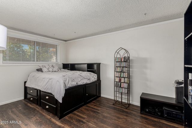 3836 W ROYAL PALM Road, Phoenix, AZ 85051