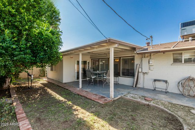 3836 W ROYAL PALM Road, Phoenix, AZ 85051