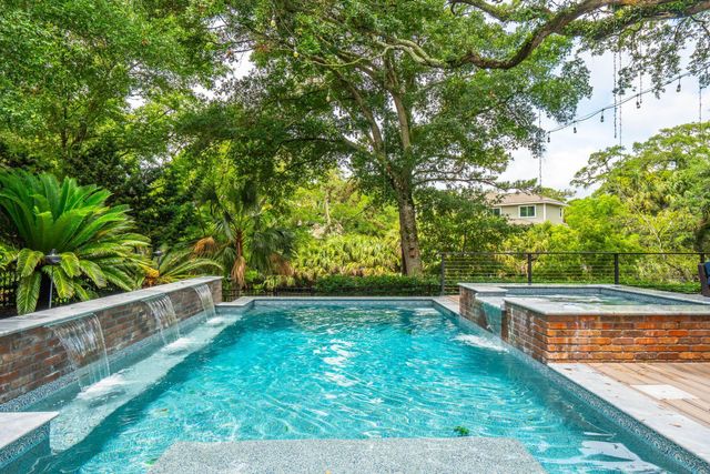 10 Dune Ridge Lane, Isle Of Palms, SC 29451