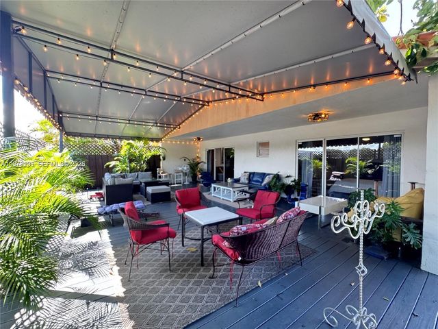 11235 SW 143rd Ct, Miami, FL 33186