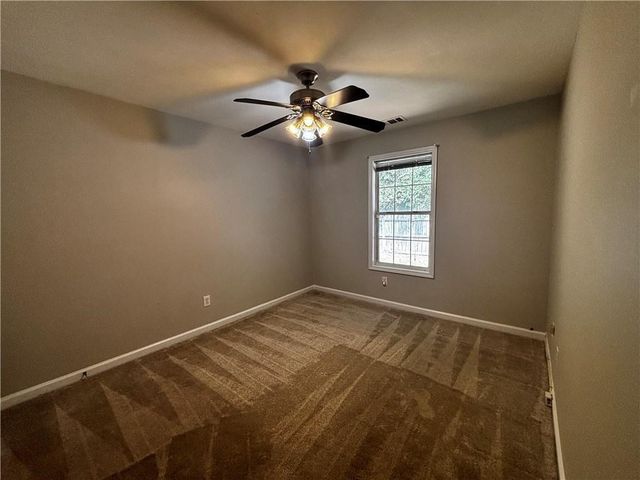 104 ROSE COTTAGE Lane, Woodstock, GA 30189