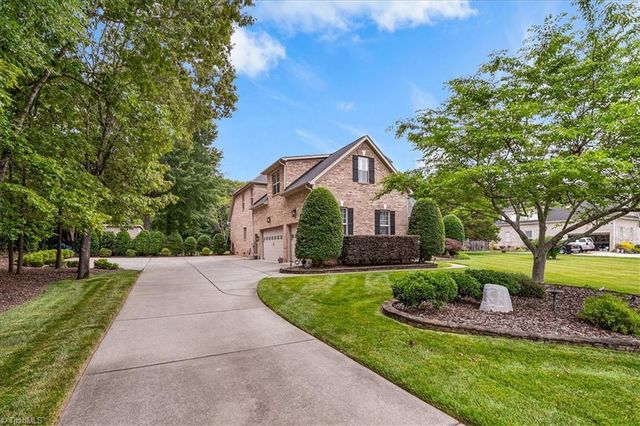 6087 Grinsted Court, Greensboro, NC 27455