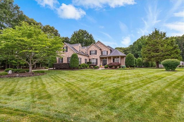 6087 Grinsted Court, Greensboro, NC 27455