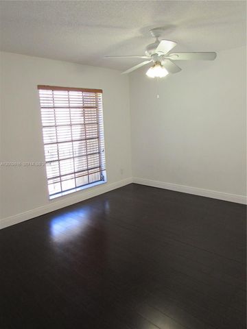 5555 Ludlam Rd 23, South Miami, FL 33155