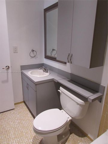 5555 Ludlam Rd 23, South Miami, FL 33155