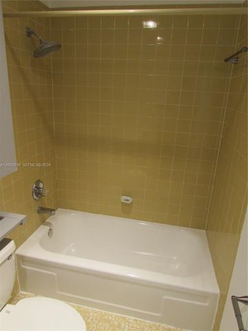 5555 Ludlam Rd 23, South Miami, FL 33155