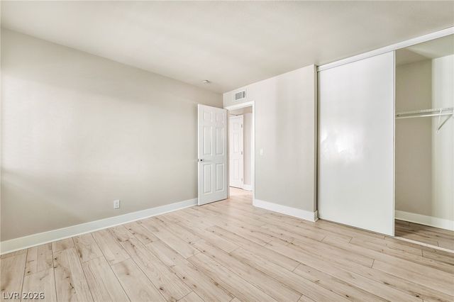 1405 Vegas Valley Drive 226, Las Vegas, NV 89169
