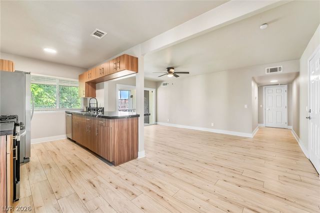 1405 Vegas Valley Drive 226, Las Vegas, NV 89169