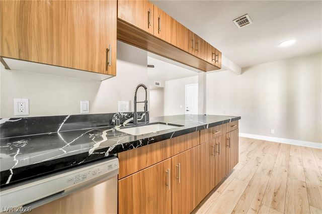 1405 Vegas Valley Drive 226, Las Vegas, NV 89169