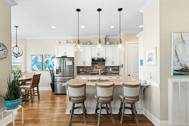 1709 Aster Dr, Columbia, TN 38401