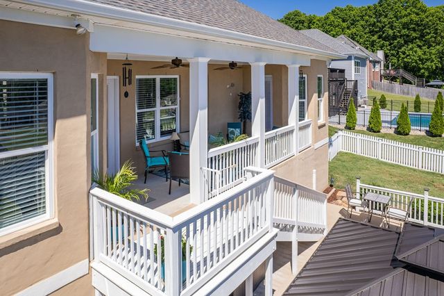 1709 Aster Dr, Columbia, TN 38401