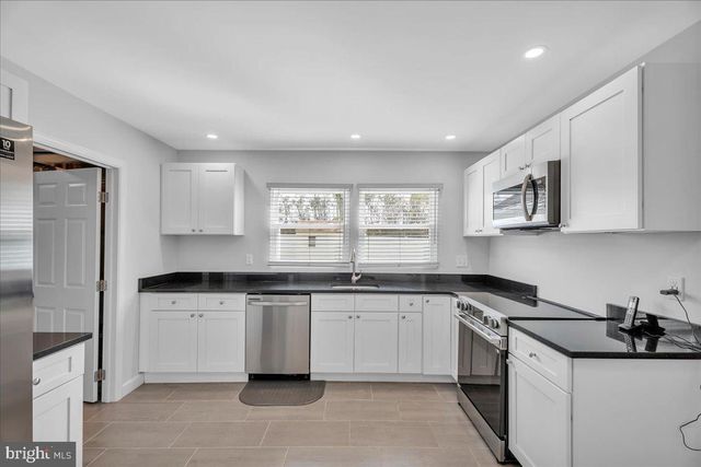 17 TOPEKA PASS, Willingboro, NJ 08046