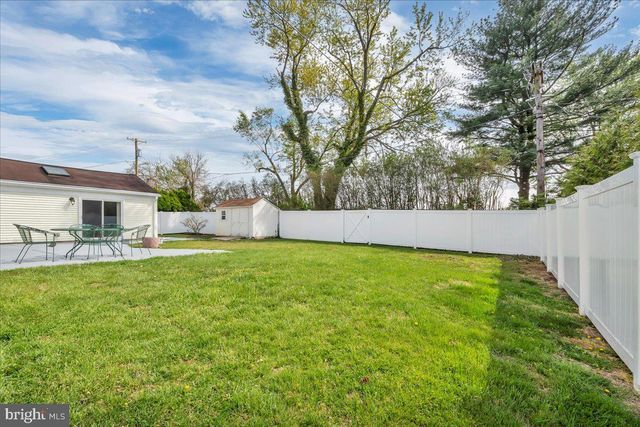 17 TOPEKA PASS, Willingboro, NJ 08046