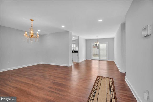 17 TOPEKA PASS, Willingboro, NJ 08046