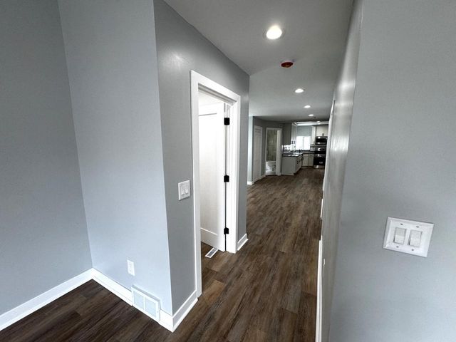 924 Wisconsin AVENUE, Racine, WI 53403