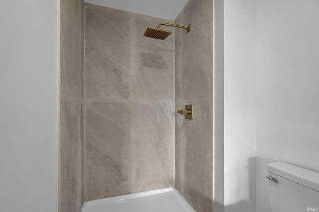 219 N Rotherwood Avenue, Evansville, IN 47711