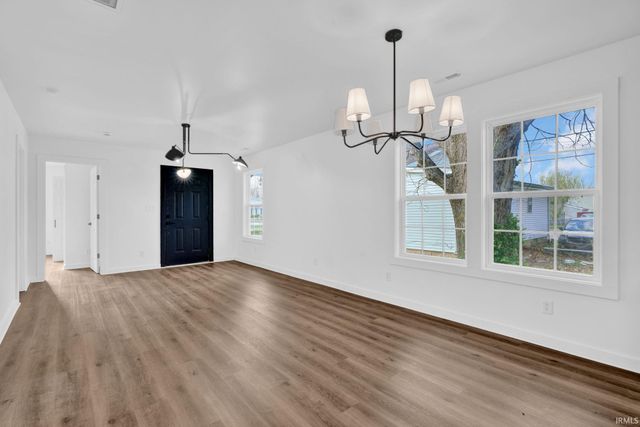 219 N Rotherwood Avenue, Evansville, IN 47711