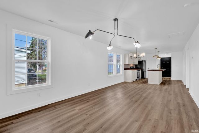 219 N Rotherwood Avenue, Evansville, IN 47711