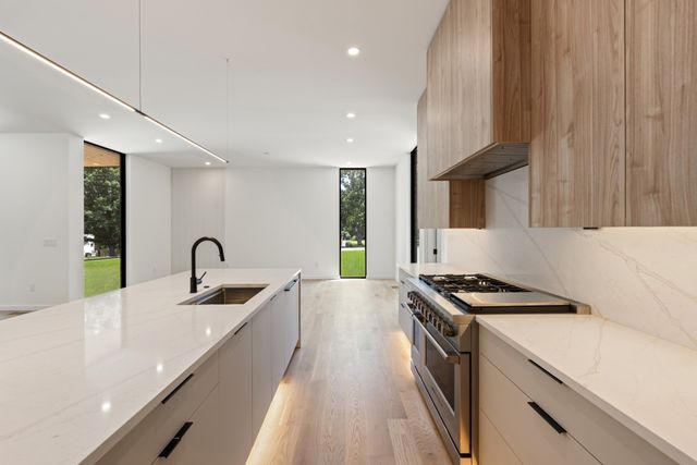 5709 Cloverland Dr A, Brentwood, TN 37027