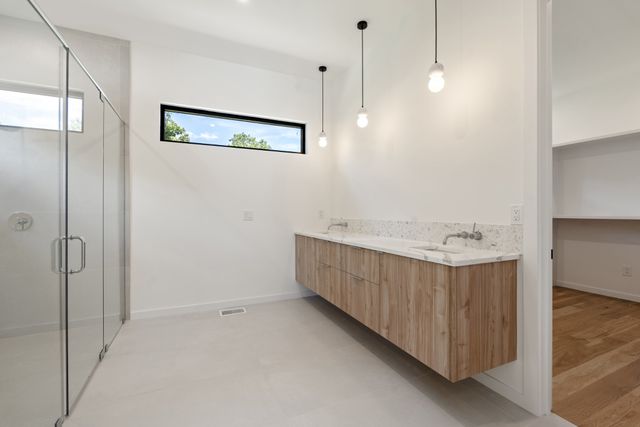 5709 Cloverland Dr A, Brentwood, TN 37027