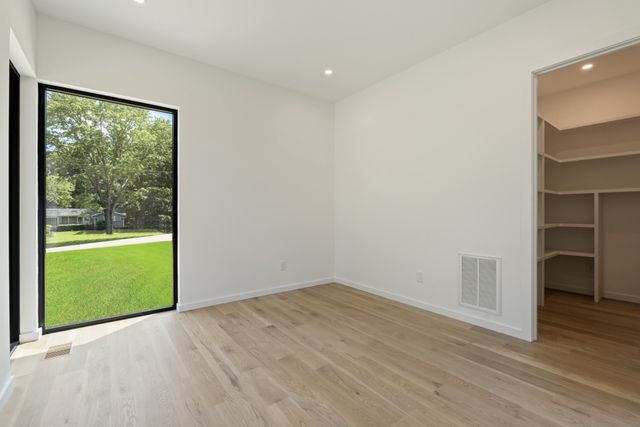 5709 Cloverland Dr A, Brentwood, TN 37027