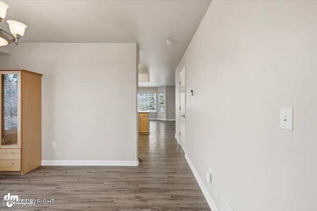 5433 Wood Hall Drive, Anchorage, AK 99516