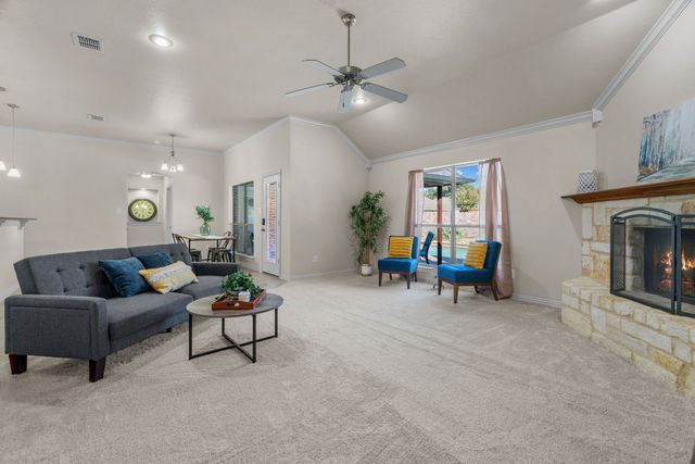 7040 Ridge Crest Drive, North Richland Hills, TX 76182