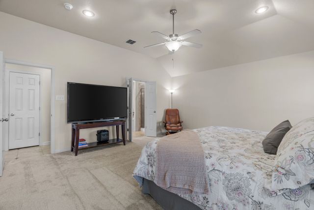 7040 Ridge Crest Drive, North Richland Hills, TX 76182