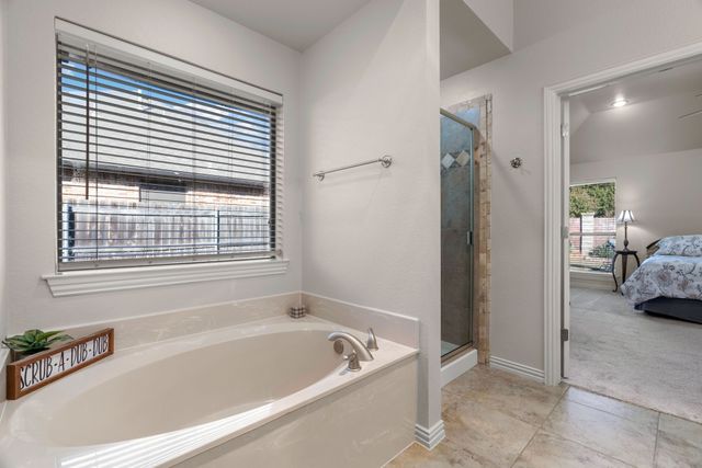 7040 Ridge Crest Drive, North Richland Hills, TX 76182