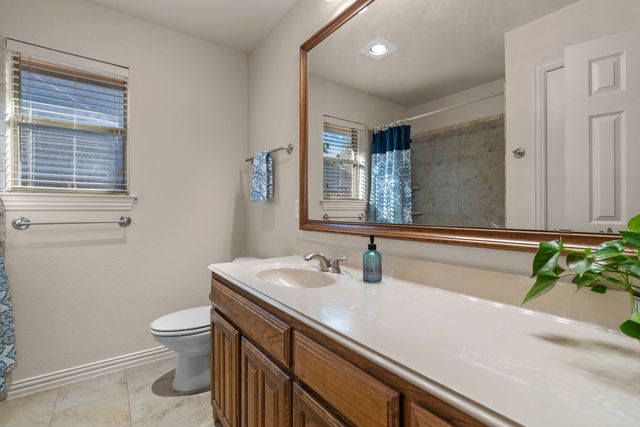 7040 Ridge Crest Drive, North Richland Hills, TX 76182