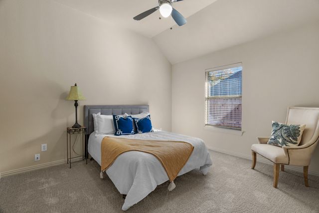 7040 Ridge Crest Drive, North Richland Hills, TX 76182