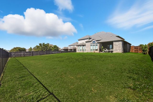 116 Thoroughbred Drive, Hickory Creek, TX 75065