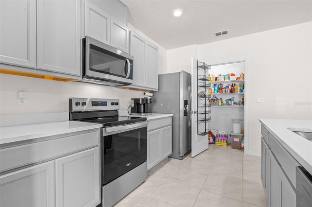 3821 DIVING DOVE LANE, Bartow, FL 33830