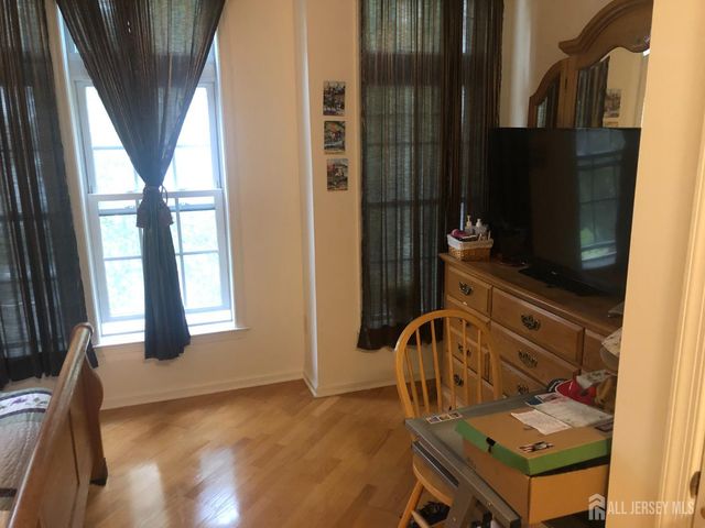 3201 Cedar Village Boulevard, East Brunswick, NJ 08816