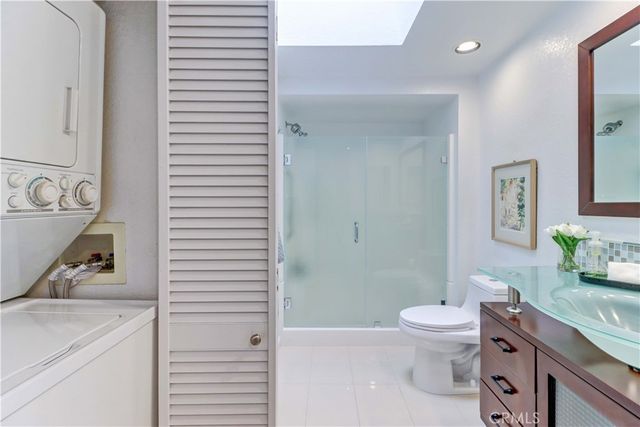 252 Calle Aragon B, Laguna Woods, CA 92637