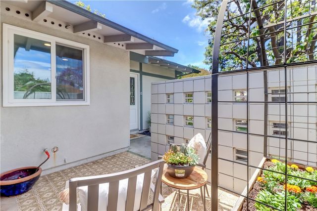 252 Calle Aragon B, Laguna Woods, CA 92637