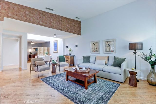 252 Calle Aragon B, Laguna Woods, CA 92637